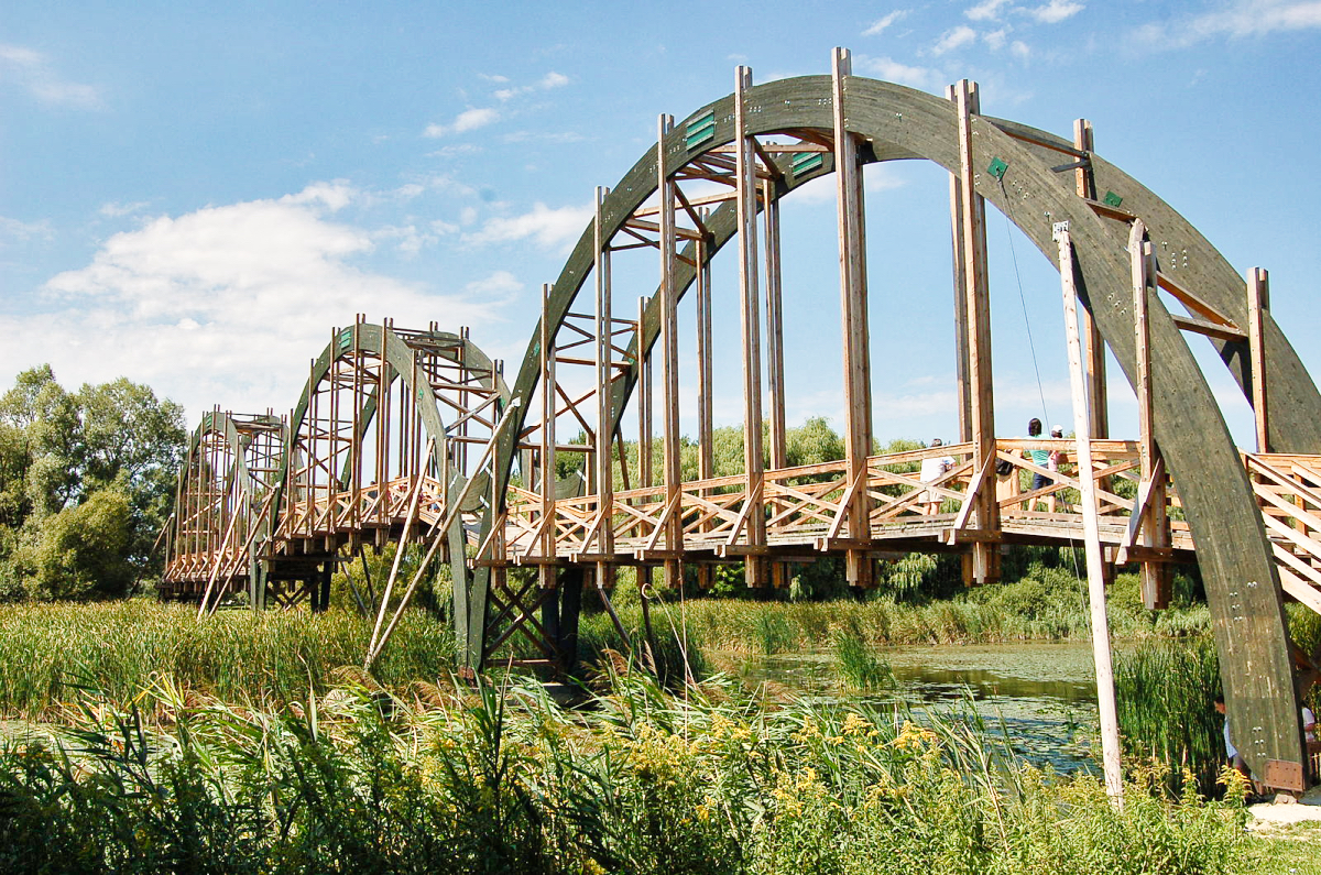 Brücke zur Milanenburg-Insel 