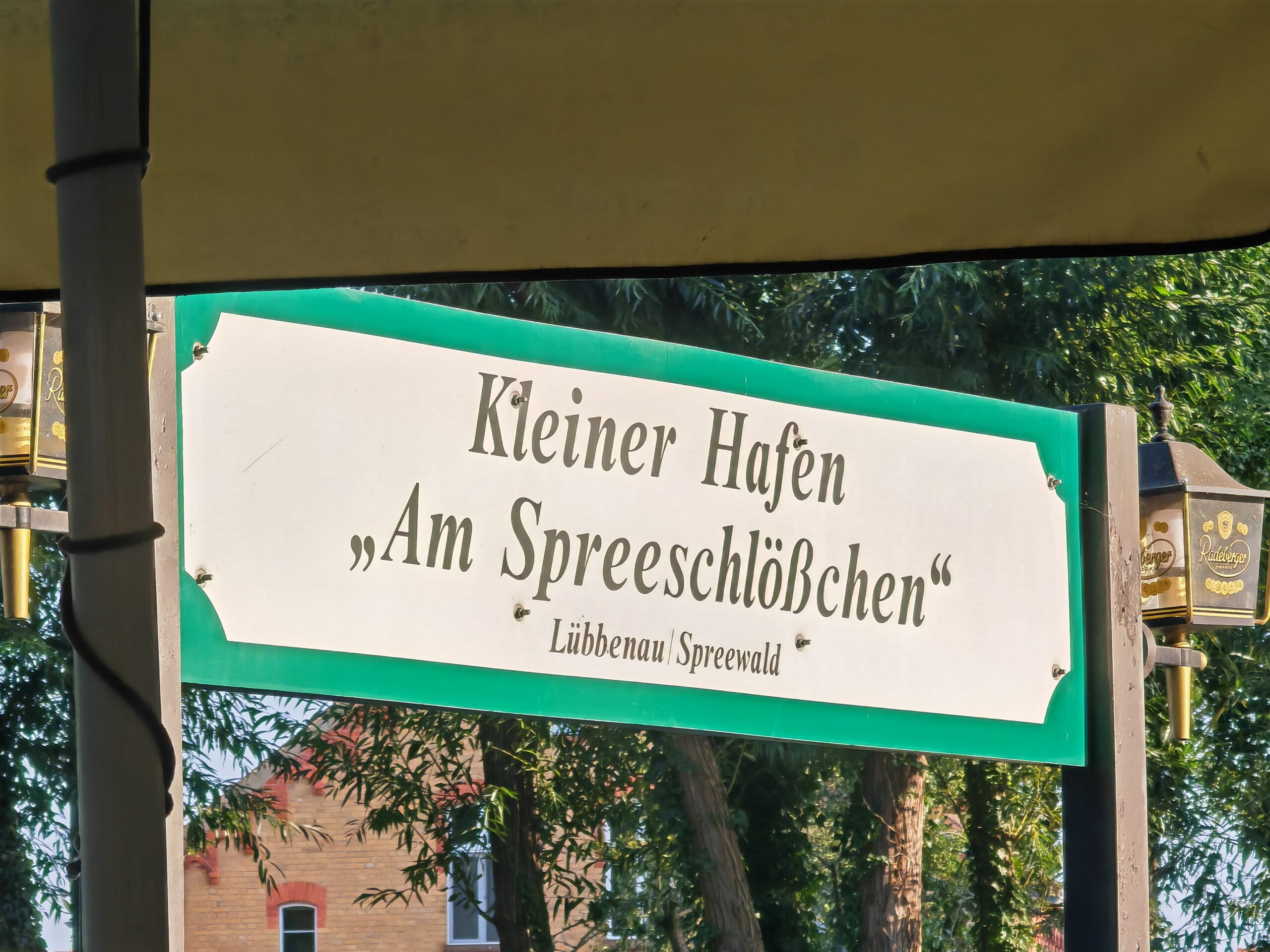 Kahnfahrt Spreewald ins Dunkle vom Kleinen Hafen Kahnfahrt Spreewald 3 scaled